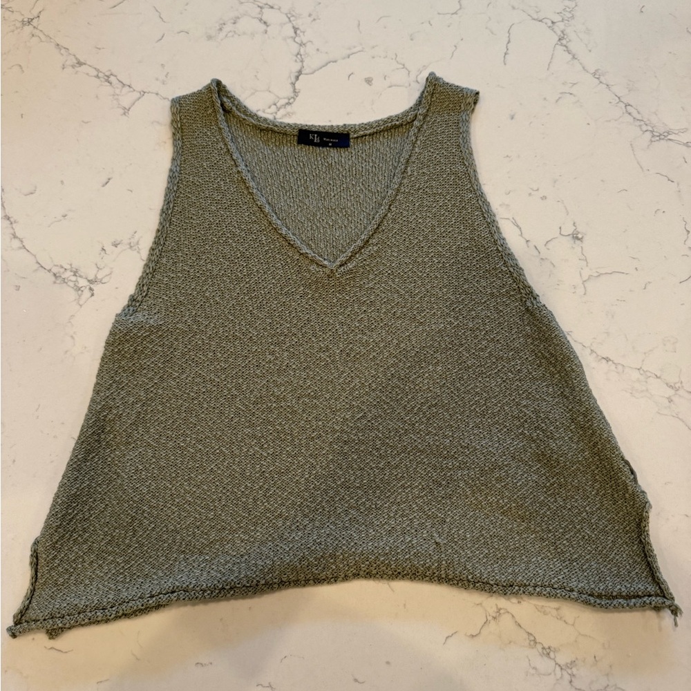 Knit V-Neck Tank Top